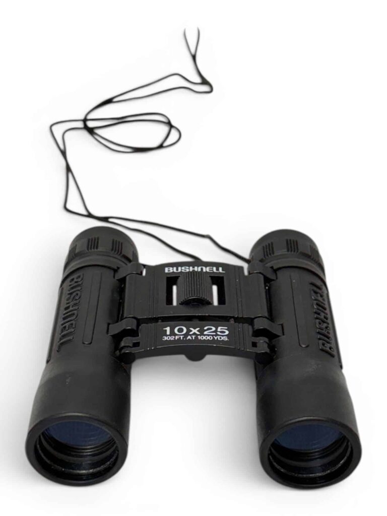 *PURCHASED IN ESTATE* Used in Perfect Condition - Bushnell Compact Binoculars 10x25